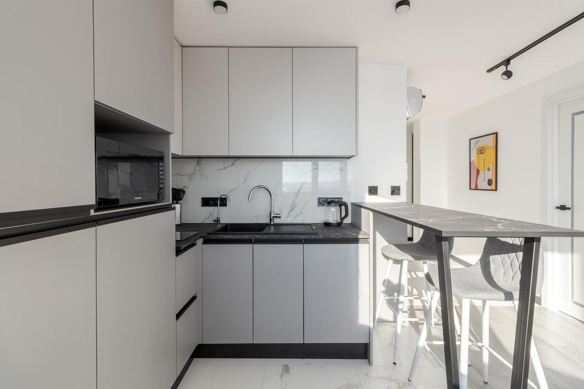 77 Views Apartments By Inshi Liov Exterior foto